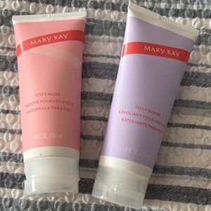 Mary Kay Pink and Purple Foot Care Duo